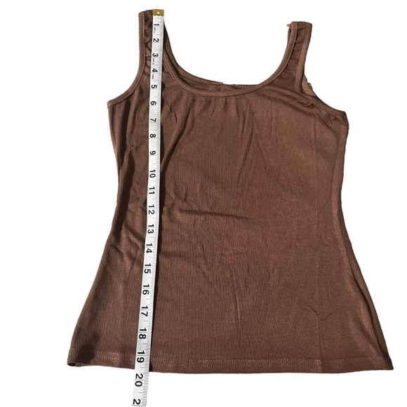 Lulu’s essential tank size small ribbed light brown. Washed but never warn - Picture 5 of 6